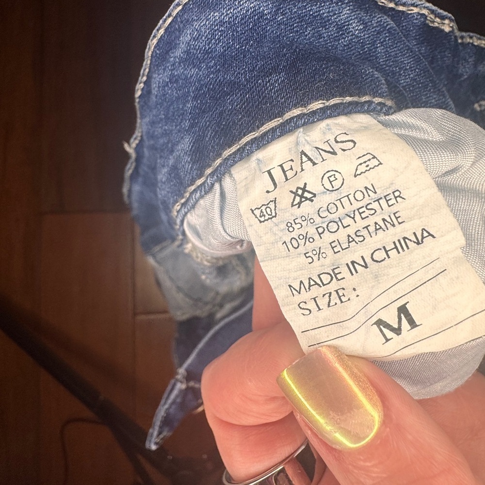 Casual Blue Distressed Jean Shorts - Picture 3 of 3